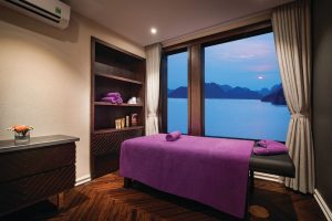 Jade Sails Cruise Halong day trip